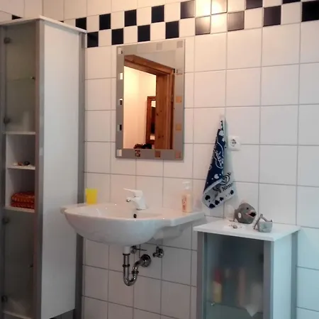 Apartment Am Rotdornweg
