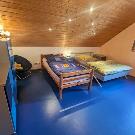 Apartment Am Rotdornweg